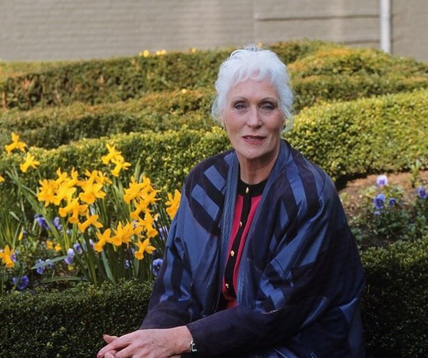 Loek Kessels (87) kondigt overlijden online aan