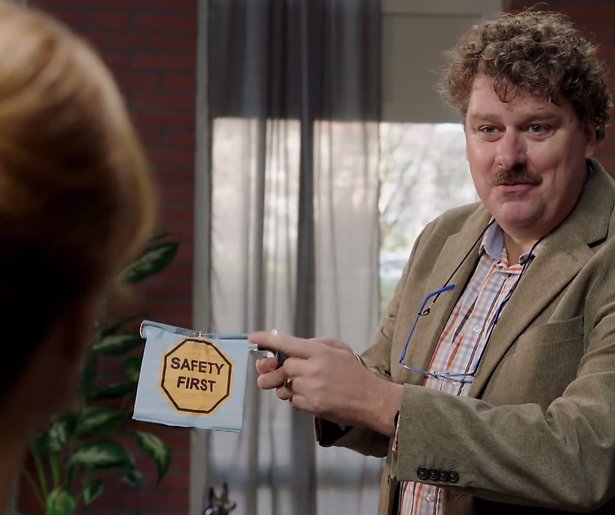 Videosnack: Safety first in de Luizenmoeder