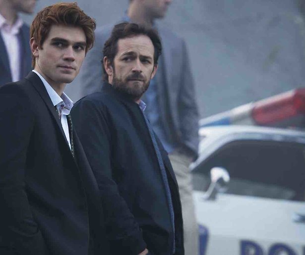 Luke Perry in ziekenhuis na zware beroerte