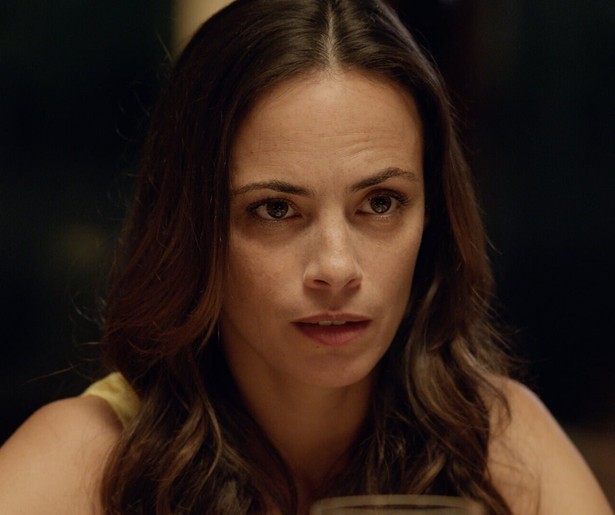 Twee zussen en een moeder gaan in La Quietud de confrontatie aan