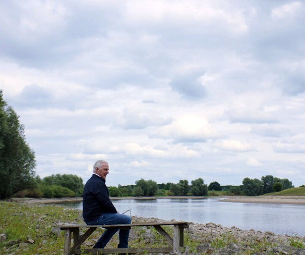 Huub Stapel bezoekt de kettingbibliotheek in Zutphen