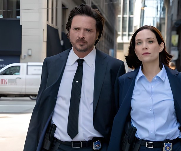 Aden Young en Kathleen Munroe gaan op zoek naar echte antwoorden in Law & Order Toronto: Criminal Intent