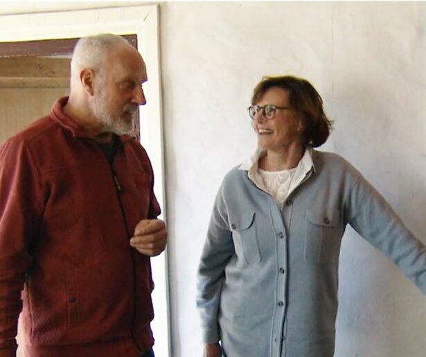 De TV van gisteren: B&B Vol Liefde weet nog niet op te boksen tegen MAX Vakantieman