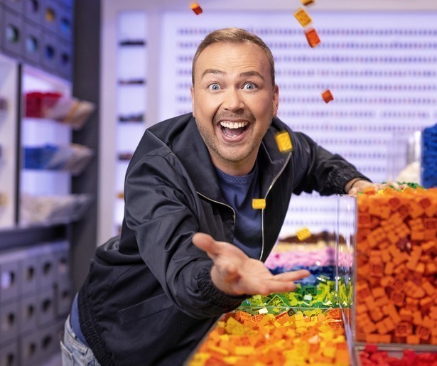 De kandidaten moeten boven zichzelf uitstijgen in Lego Masters