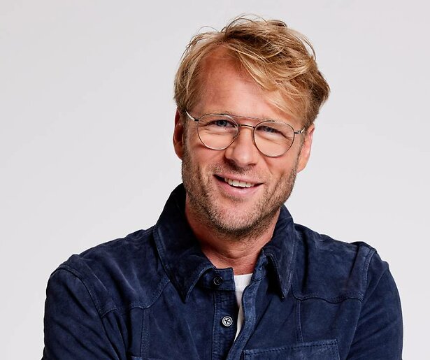 Leo Alkemade laat zich van zijn meest muzikale kant horen in Secret Duets