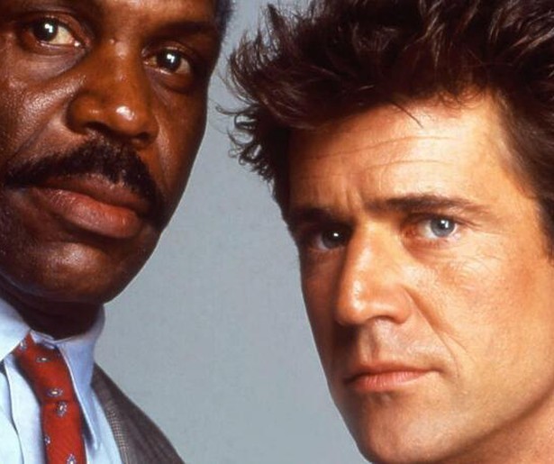 Danny Glover en Mel Gibson jagen op een drugsbende