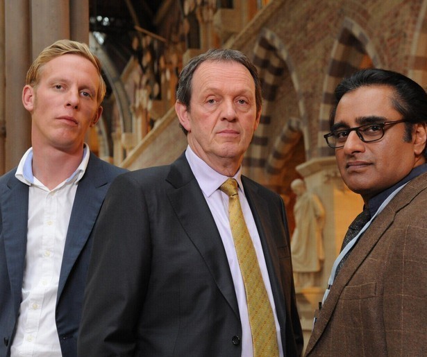 Is dubbelspel het motief voor een moord in Lewis?