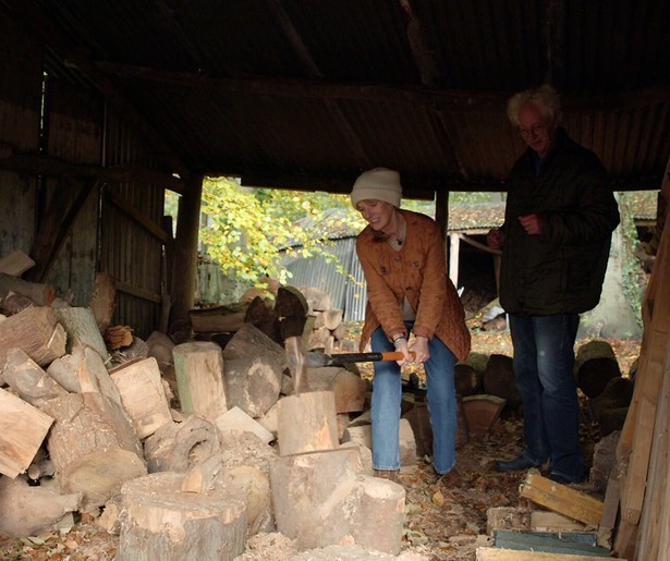 Alle bewoners steken de handen uit de mouwen in de slotaflevering van Liefde voor het Landgoed