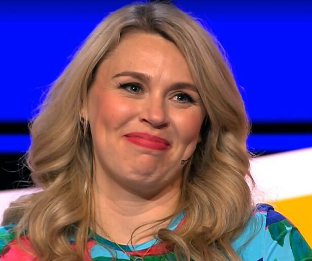 Aha, daarom haalt Lisa Loeb zulke hoge scores in De Slimste Mens