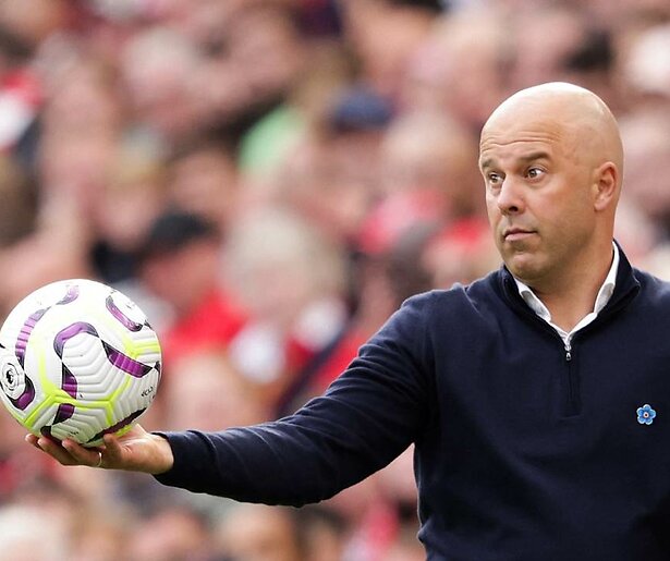 Arne Slot trekt met 'zijn' Liverpool ten strijde tegen Bournemouth in strijd om Premier League