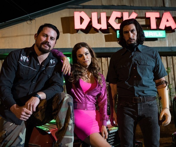 Channing Tatum overvalt een racebaan in Logan Lucky