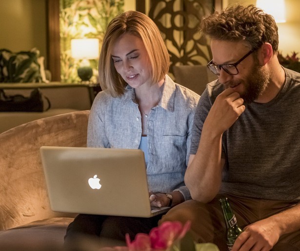 Charlize Theron kan Seth Rogen's hulp goed gebruiken in Long Shot