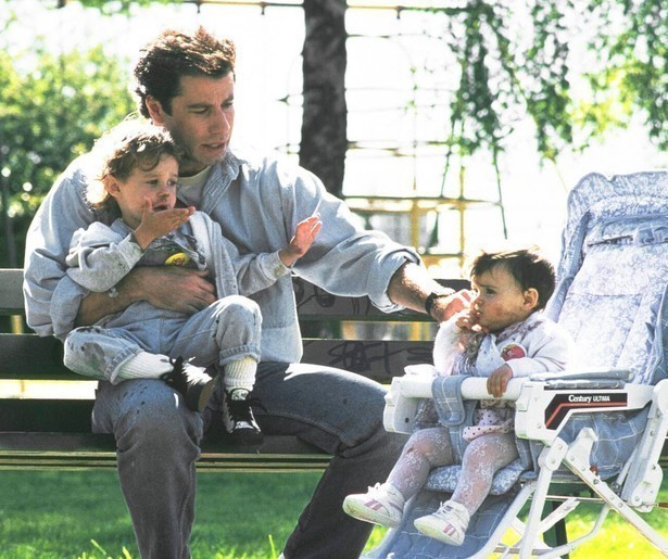 Bruce Willis keert terug als babbelende baby, maar nu met een zusje erbij in Look Who’s Talking Too