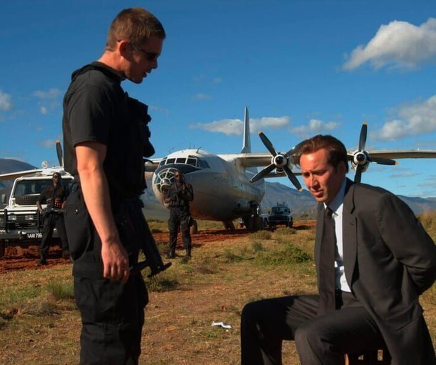 Nicolas Cage is handelaar van de dood in Lord of War