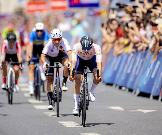 Tour de France Femmes - dag 3: Bikkelend naar een massasprint