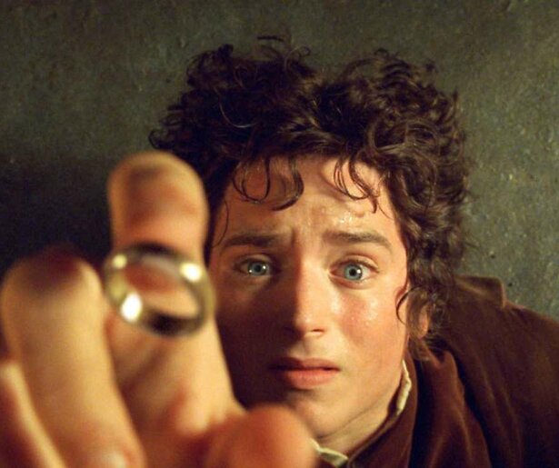 Vernietigt Elijah Wood eindelijk de Ring in The Lord of the Rings: The Return of the King?