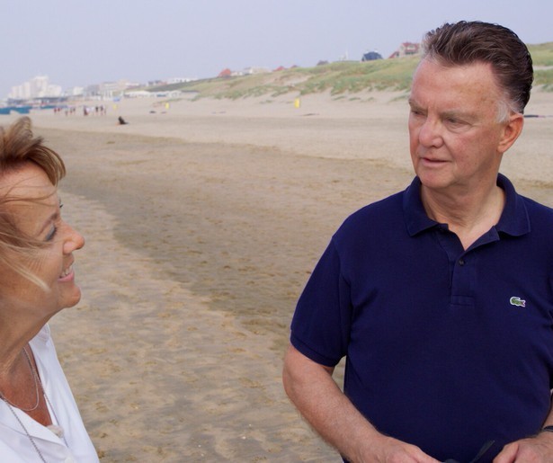 Louis van Gaal vertelt openhartig over zijn ziekte in deze documentaire over zijn leven