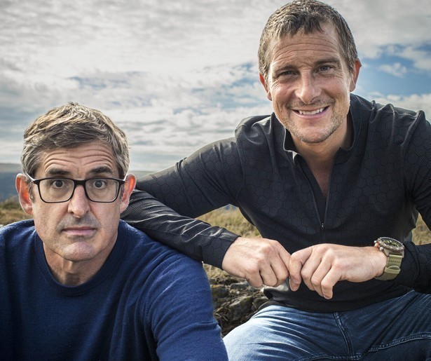 Louis Theroux brengt een bezoekje aan het privé-eiland van Bear Grylls