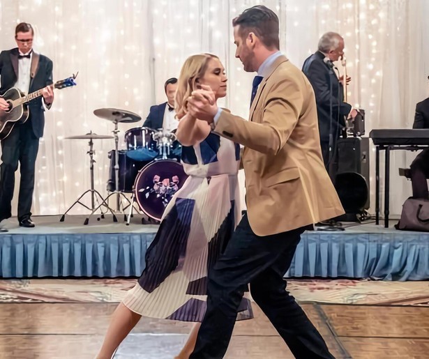 Dansen met de liefde van je leven in Love at First Dance