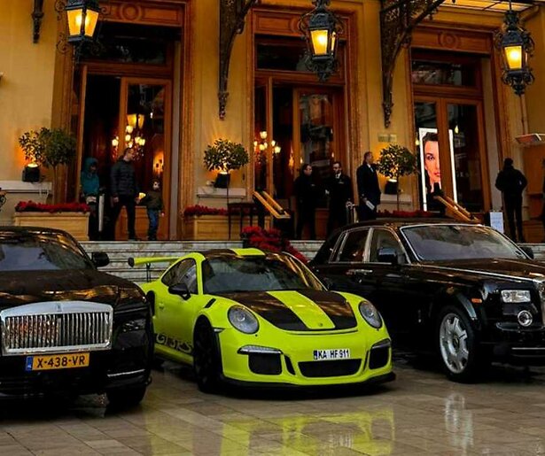 Waarom steeds meer series zich afspelen in luxe casino’s