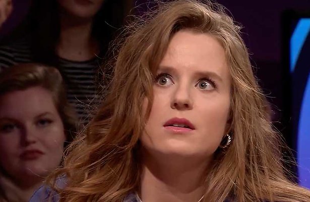 Videosnack: Merol vertelt over haar borsten in De Psycho Show