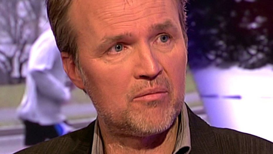 Terminaal zieke Mark Bos neemt afscheid in RTL Late Night Terminaal zieke Mark Bos neemt afscheid in RTL Late Night