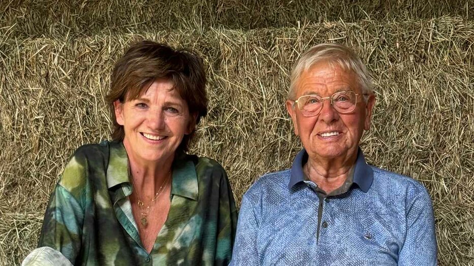 Martine van Os en Bart uit We Zijn Er Bijna!