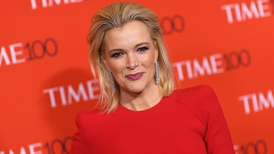 Presentatrice Megyn Kelly verkoopt haar huid duur Presentatrice Megyn Kelly verkoopt haar huid duur