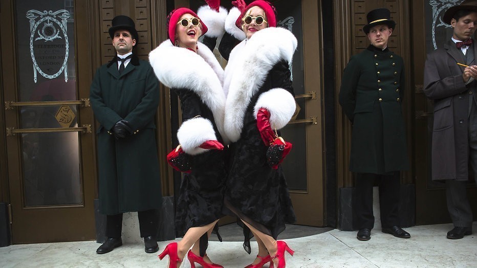 Kijktip: De start van het vierde seizoen Mr. Selfridge