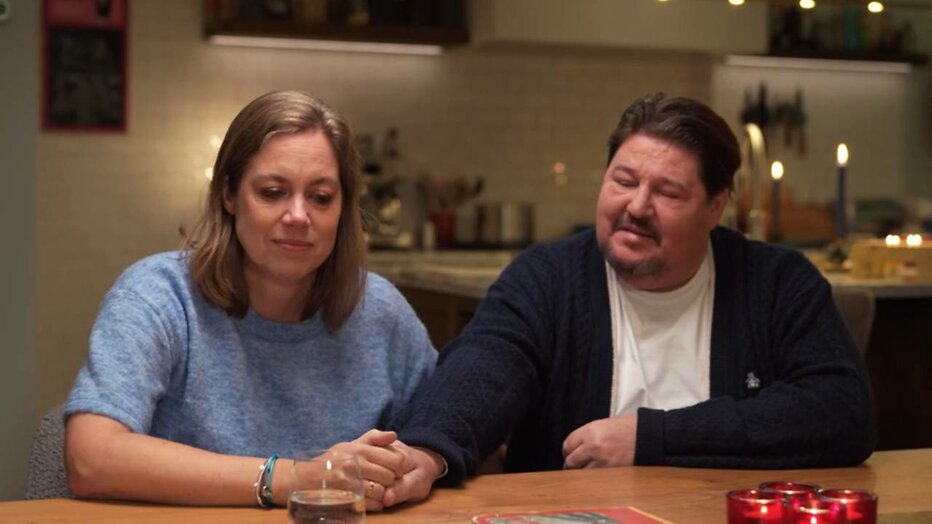 Martijn Krabbé met Deborah wordt geïnterviewd door Humberto Tan.