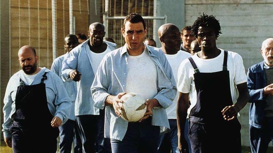 Vinnie Jones en overige castleden Mean Machine Vinnie Jones en overige castleden Mean Machine