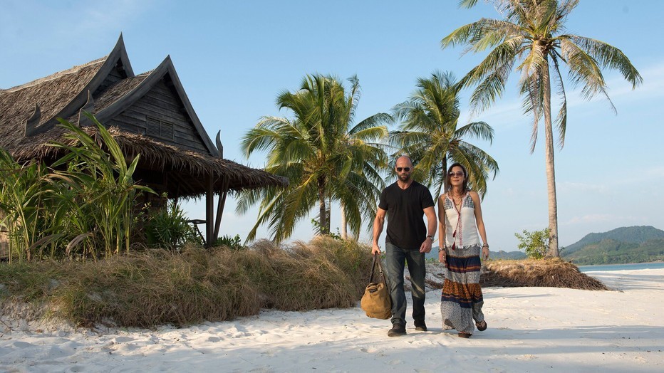 Jason Statham en Michelle Yeoh in Mechanic: Resurrection