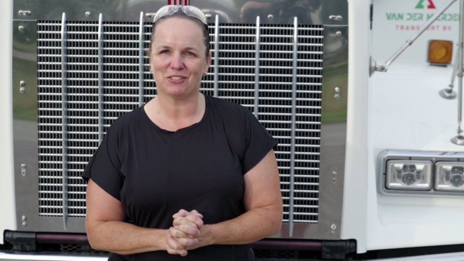 Bianca Schoenmakers in Meiden die Rijden