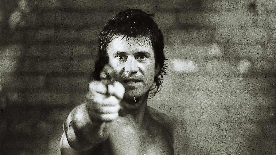 Mel Gibson in Lethal Weapon