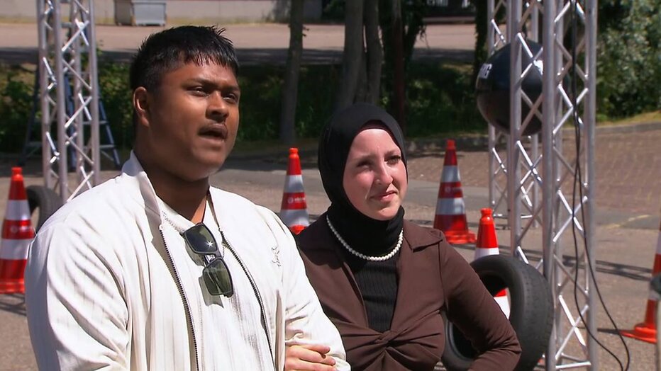 Melissa en Farhan in De Slechtste Chauffeur van Nederland
