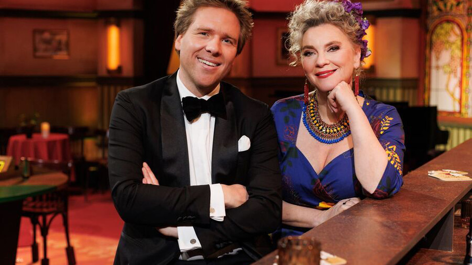 Sjoerd van Ramshorst en Mylou Frencken voor Met het Mes op Tafel