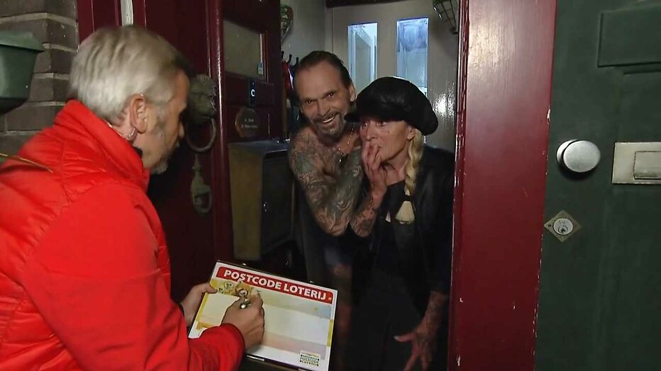 Winston Gerschtanowitz bij de thuiswinnaars in Miljoenenjacht