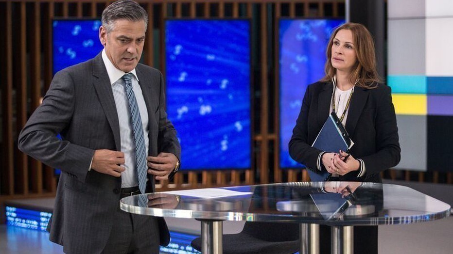 George Clooney wordt gegijzeld in Money Monsters George Clooney wordt gegijzeld in Money Monsters