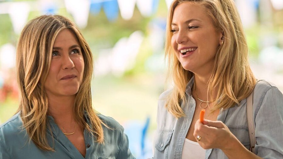 Jennifer Aniston en Kate Hudson in Mother's Day