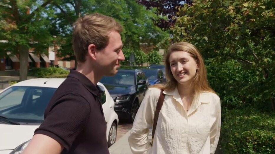 Murron en haar vriend in De Moeite Waard?!