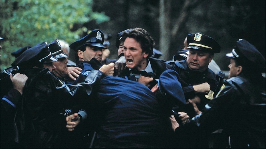 Sean Penn in Mystic River Sean Penn in Mystic River