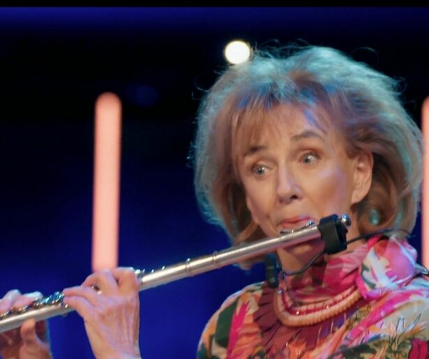 De TV van gisteren: MAX Orkest-kijkers boos over Berdien Stenberg, 'Oneerlijke concurrentie'