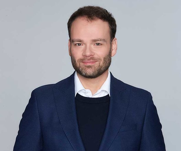 Maarten Steendam ontvangt klacht over geslachtsdeel