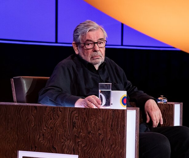 De Slimste Mens-bel Maarten van Rossem nu te bewonderen in Beeld & Geluid