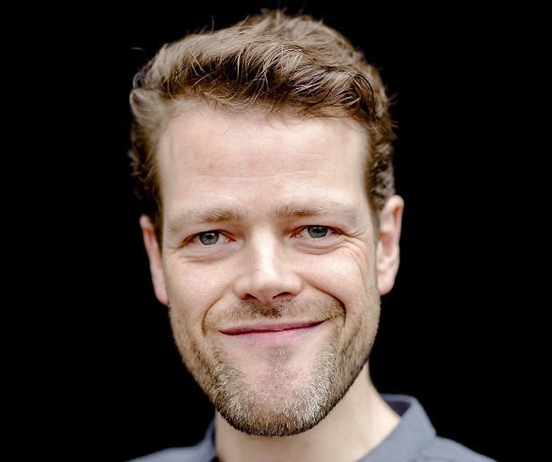 Martijn Koning aan de slag in Het zijn net mensen