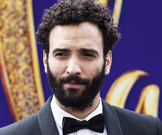 Marwan Kenzari gaat rol spelen naast Charlize Theron