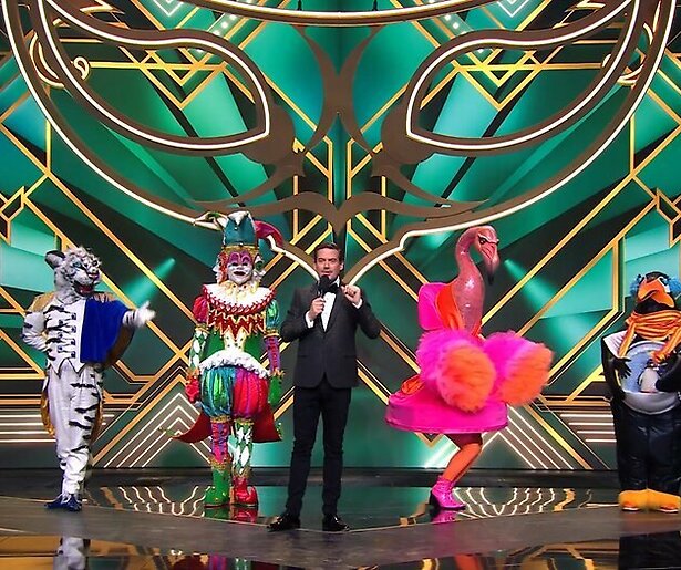 De TV van gisteren: The Masked Singer 'wint' het op oudejaarsavond