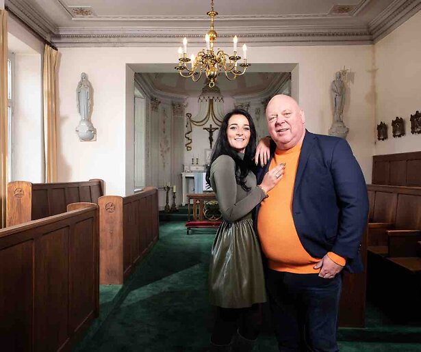 De TV van Gisteren: Massa is Kassa levert kijkers in na schandalen Peter Gillis