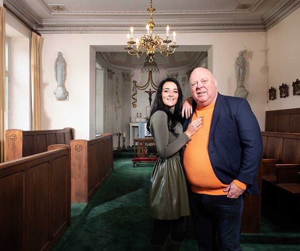 De TV van gisteren: Arjen Lubach levert in, Massa Is Kassa terug met goede cijfers