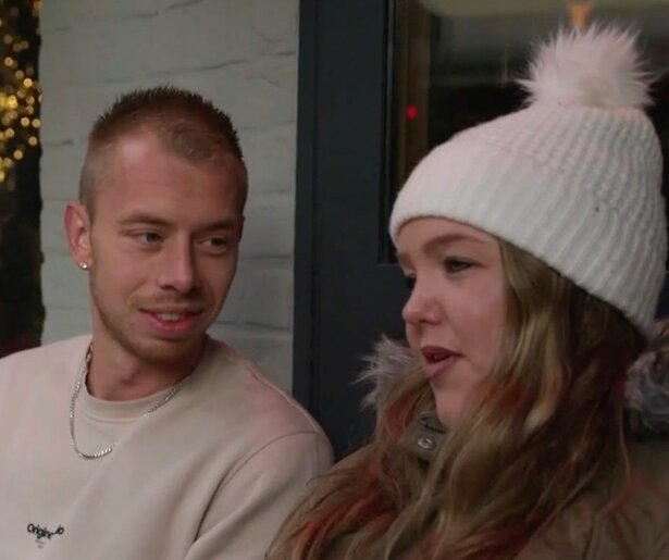 Mathilde uit URK! leerde nieuwe vriend Davy 'per ongeluk' kennen op Tinder